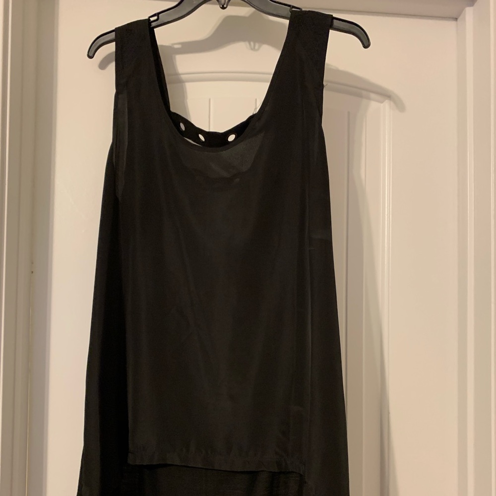 Kardashian Kollection hi/low black tank